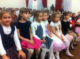 Сегодня в Чебоксарской ДМШ №1 Праздник-первоклассник!