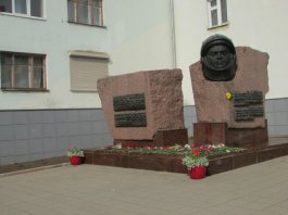День космонавтики