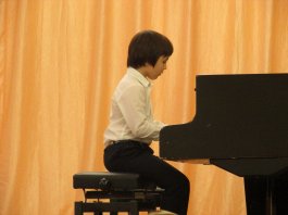 Завершился III Городской открытый конкурс юных исполнителей на фортепиано «Играем Баха»