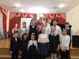 Концерт учащихся фортепианного отделения класса  преподавателя  Щербиной Ларисы Николаевны