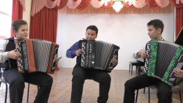 В дни осенних каникул  31 октября и 1 ноября на базе ЧДШ №1 им. С. М. Максимова, прошел общешкольный фестиваль культур.