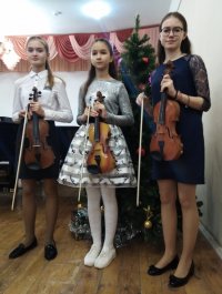 Отчетный концерт струнно-смычкового отделения.