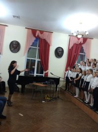 В Чебоксарской детской музыкальной школе №1 им. С.М.Максимова состоялся концерт, посвященный Дню защитника Отечества