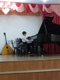 В Чебоксарской детской музыкальной школе №1 им. С.М.Максимова состоялся концерт, посвященный Дню защитника Отечества