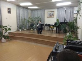В ЧДМШ №1 им. С.М. Максимова состоялся концерт «Диалог баяна и рояля»