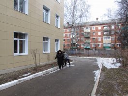 Сотрудники ЧДМШ №1 им. С.М.Максимова провели экологический субботник