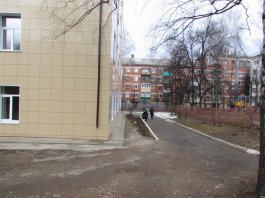 Сотрудники ЧДМШ №1 им. С.М.Максимова провели экологический субботник
