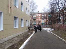 Сотрудники ЧДМШ №1 им. С.М.Максимова провели экологический субботник