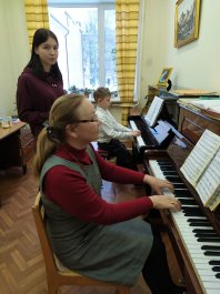 Преподаватели фортепиано ЧДМШ №1 им. С.М. Максимова провели открытые уроки и мастер-классы для студентов Чебоксарского музыкального училища им. Ф.П. Павлова