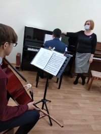Состоялся открытый урок заслуженного работника культуры Чувашской Республики, преподавателя фортепиано ЧДМШ №1 им. С.М. Максимова Иваницкой Ольги Юрьевны