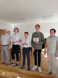 Церемония вручения свидетельств выпускников дополнительных общеразвивающих общеобразовательных программ в области музыкальных искусств