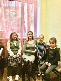 Преподаватели фортепианного отделения провели классные часы на тему «Организация домашних занятий»