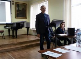 Преподаватель ЧДМШ №1 им. С.М. Максимова Игорь Ткаленко принял участие во Всероссийской научно-практической конференции «Современная отечественная академическая музыка: история, проблемы и перспективы»