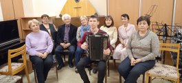 Состоялся мастер-класс заслуженного работника культуры Чувашской Республики, преподавателя отделения народных инструментов Владимировой Надежды Вениаминовны