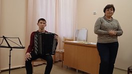 Состоялся мастер-класс заслуженного работника культуры Чувашской Республики, преподавателя отделения народных инструментов Владимировой Надежды Вениаминовны