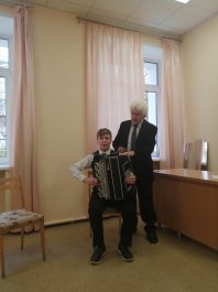 Прошел мастер-класса заслуженного работника культуры Чувашской Республики, автора сборника пьес для баяна, преподавателя Григорьева Станислава Вячеславовича