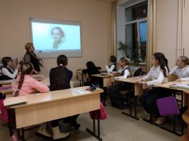 В ЧДМШ №1 им. С.М. Максимова прошли уроки-беседы к юбилею А.Е. Варламова для учеников старших классов