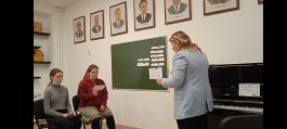 31 января 2022 г. состоялся открытый урок  преподавателя Матросовой Натальи Сергеевны по теме: «Работа над многоголосием в классе «Хоровое пение».