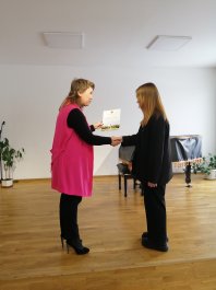 Поздравляем Скворцову Варвару с назначением специальной стипендии  Главы Чувашской Республики для представителей молодежи  и студентов за особую творческую устремленность