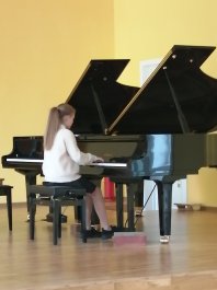 Концерт класса Заслуженного работника культуры ЧР, преподавателя Иваницкой Ольги Юрьевны - «Играем вместе»
