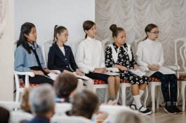 Заслуженный артист России Борис Березовский провел мастер-класс для юных чебоксарских пианистов.