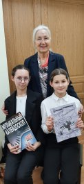      Классный час «ЧИТАЕМ МУЗЫКУ И СЛОВО», приуроченный к Всероссийскому дню чтения.