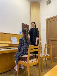 Состоялся мастер-класс преподавателя фортепиано, концертмейстера МБУДО «ЧДМШ №1 им. С.М. Максимова» Марии Владимировны Бажиной.