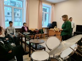 «В мире музыкальных инструментов»