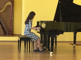 Концерт «Музыка в весенних красках»