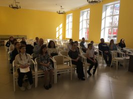 Концерт «Музыка в весенних красках»