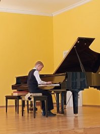 Итоговые результаты II Всероссийского конкурса молодых пианистов «Классики – детям и юношеству», посвященного Году музыки в России.