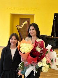 29 апреля в МБУДО «ЧДМШ №1 им. С.М. Максимова» в Большом зале состоялся отчетный концерт преподавателя фортепиано, концертмейстера Бажиной Марии Владимировны.