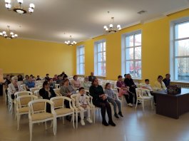 Концерт народного ансамбля «Надежда» в ЧДМШ №1 им. С.М. Максимова