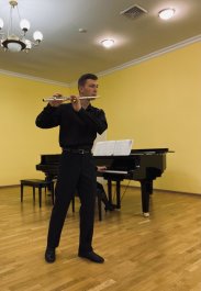 В добрый путь, выпускники!