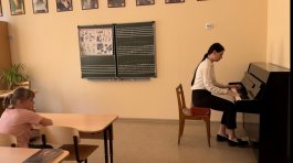 Классный час на тему « Профессия учитель».