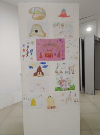 Выставка детских рисунков, посвященная  Международному дню музыки.  