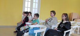 В ЧДМШ №1 им. С.М. Максимова состоялась профильная программа «Эткер. Счастливые лица».  