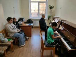 В ЧДМШ №1 им. С.М. Максимова состоялась профильная программа «Эткер. Счастливые лица».  