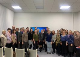 Осенние каникулы преподаватели нашей школы проводят очень плодотворно. 