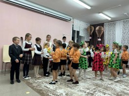 В МБДОУ «Детский сад №25» состоялся концерт учащихся ЧДМШ №1 им. С.М. Максимова посвященный Дню матери