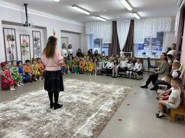 В МБДОУ «Детский сад №25» состоялся концерт учащихся ЧДМШ №1 им. С.М. Максимова посвященный Дню матери