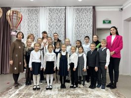 В МБДОУ «Детский сад №25» состоялся концерт учащихся ЧДМШ №1 им. С.М. Максимова посвященный Дню матери