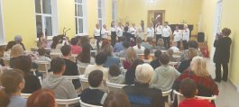 С большим успехом состоялся Новогодний концерт преподавателей нашей школы.