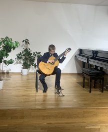 Праздничный концерт «Дорогим и любимым»