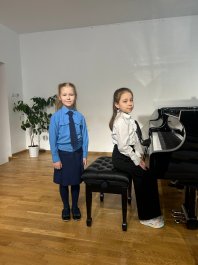 Концерт класса Бажиной Марии Владимировны и Зубцовой Марины Николаевны «Весенний букет»