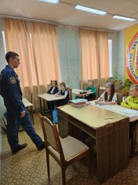 Лекция представителя МЧС «Безопасные выходные»