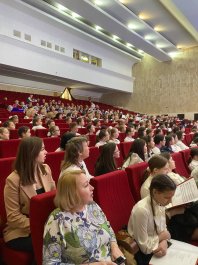 Учащиеся музыкальной школы приняли участие в концерте сводного хора Чувашской Республики