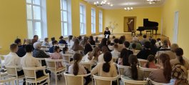 Отчетный концерт учащихся и преподавателей фортепианного отделения «Весна на клавишах рояля»