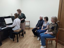 Мастер-класс «Методы работы по чтению с листа в классе «Концертмейстерский класс» Иваницкой О.Ю.