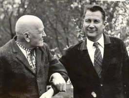 «НО ПОМНИТ МИР СПАСЁННЫЙ…» Беседа об Андрее Эшпае, композиторе и фронтовике
